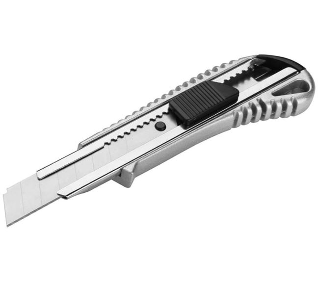 Nóż łamany aluminiowy TOLSEN 18x100mm. zatrzask